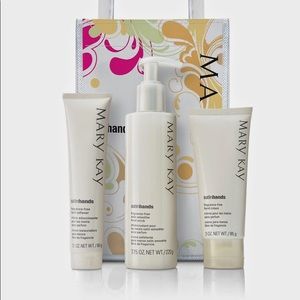 MK Fragrance-Free Satin Hands® Pampering Set